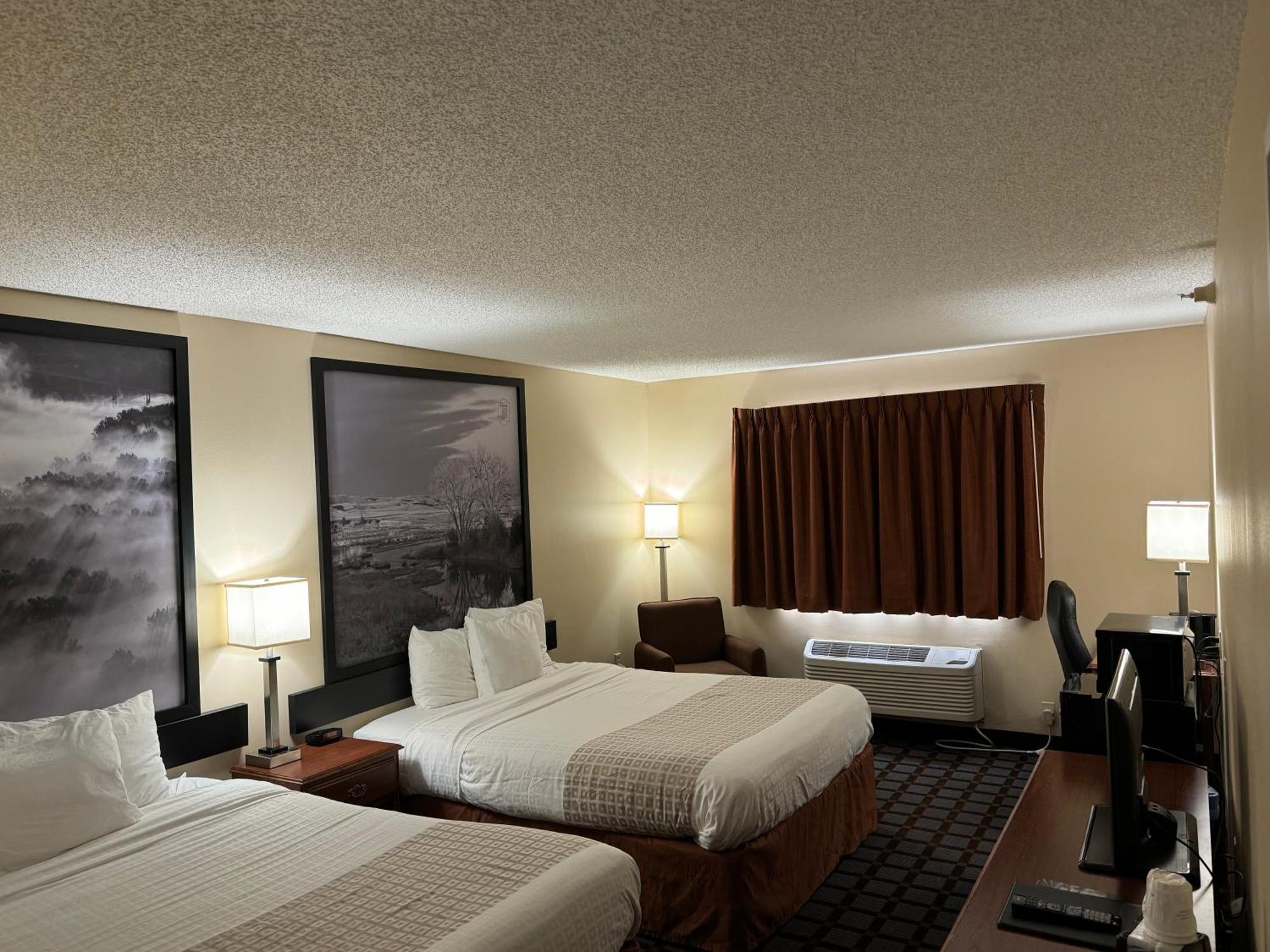 Super 8 By Wyndham Mason City Exterior foto